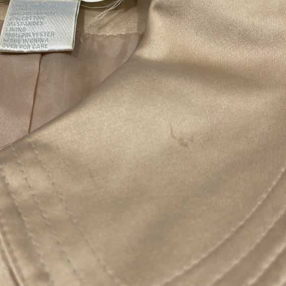 Isabella Rodriguez jacket - Picture 7 of 9